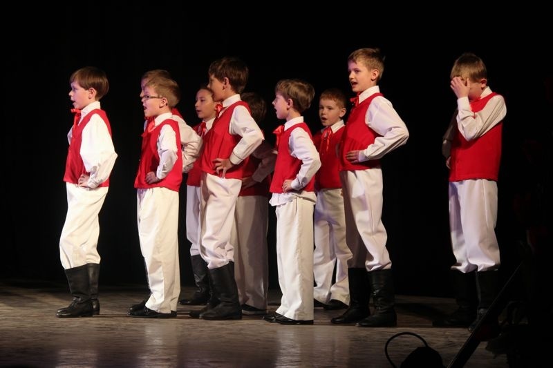 ZTL Krotoszanie - grupa dziecięca podczas koncertu