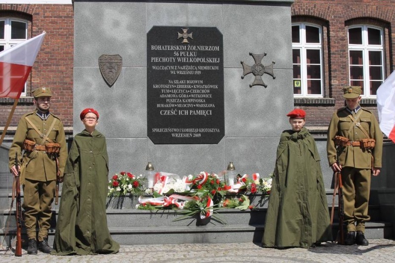 Uroczystości z okazji Święta Wojska Polskiego pod pomnikiem 56pp w Krotoszynie - 15 VIII 2017 r.